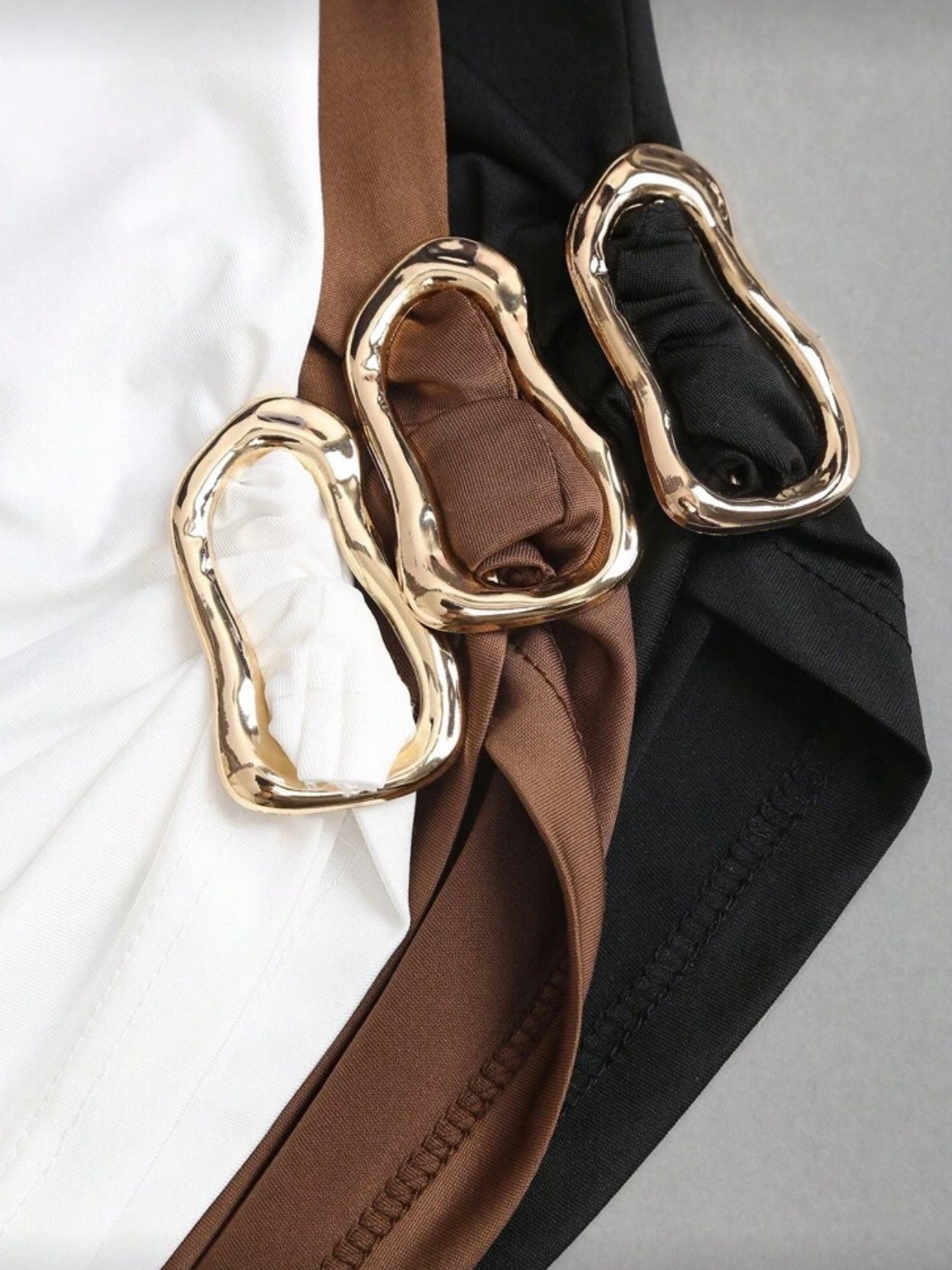 Single Shoulder White Top Cod.T132
