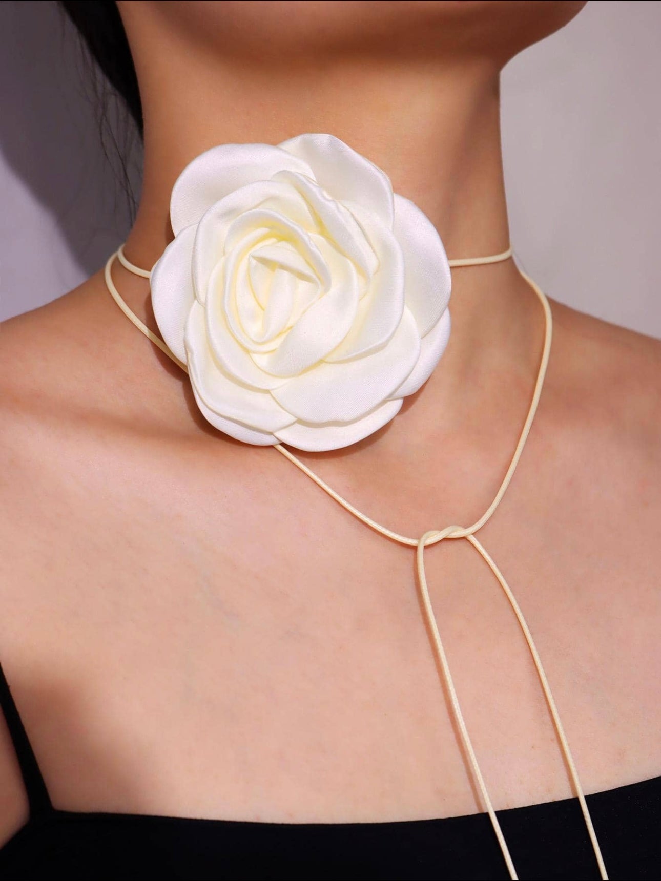 Flower Jocker Necklace