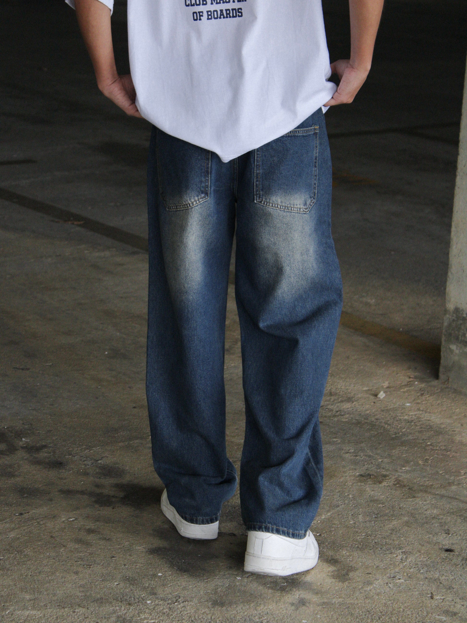Dirty Straight Jean
