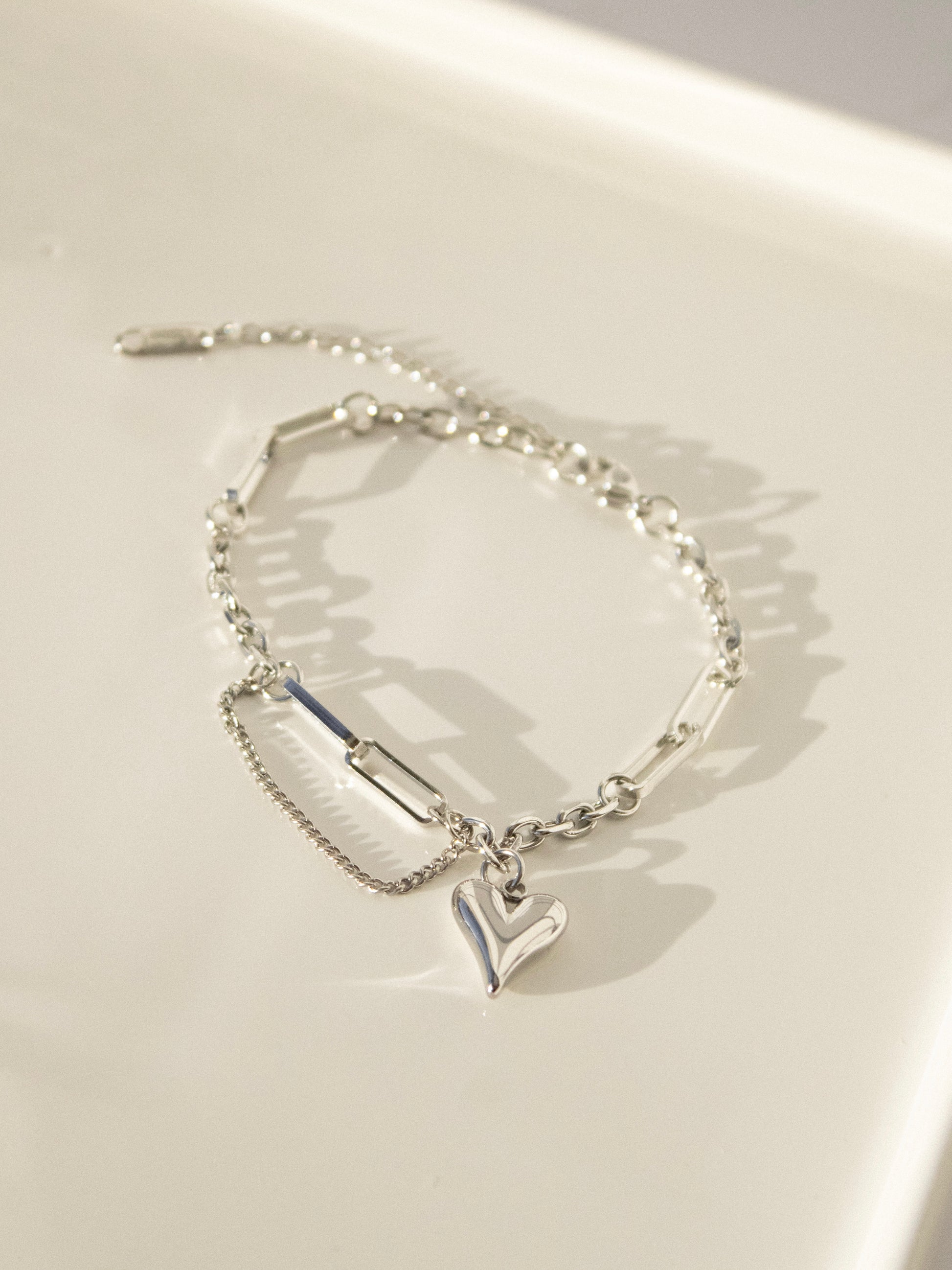 Pulsera con Sharm de Corazon