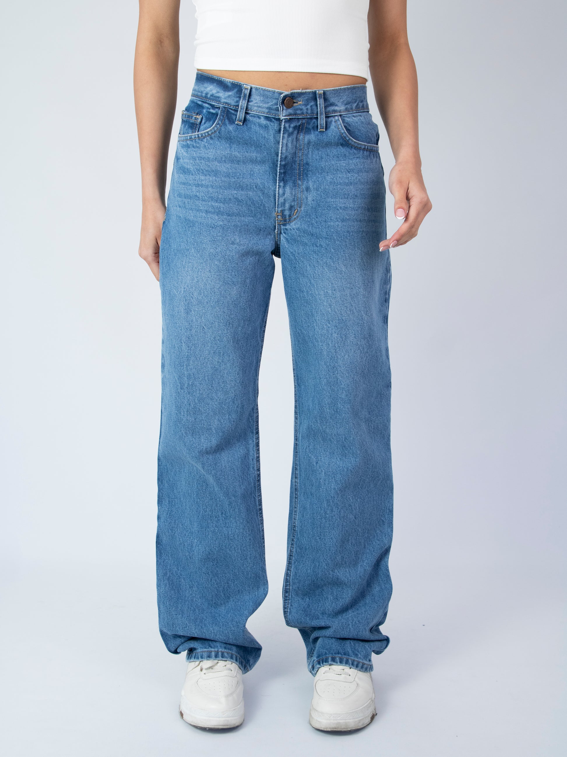 Straight Jeans   Cod.J35