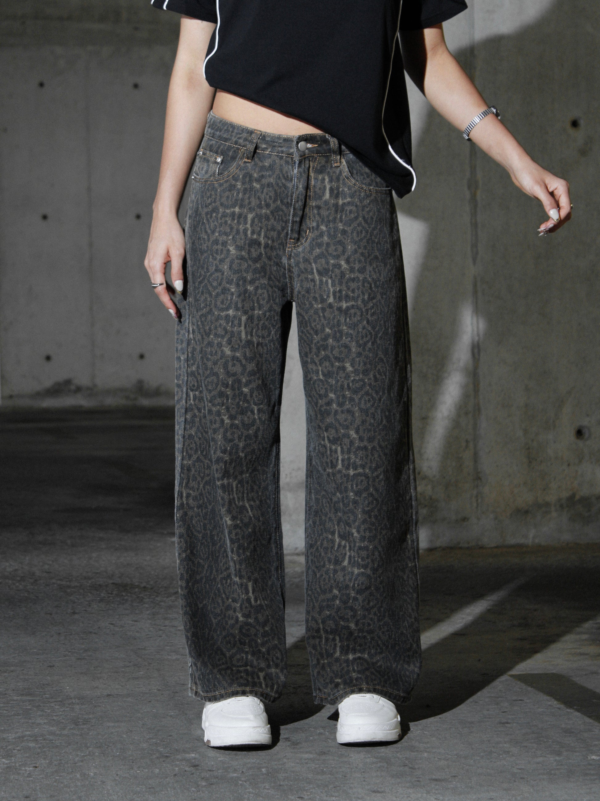 Animal Print Wideleg Jeans