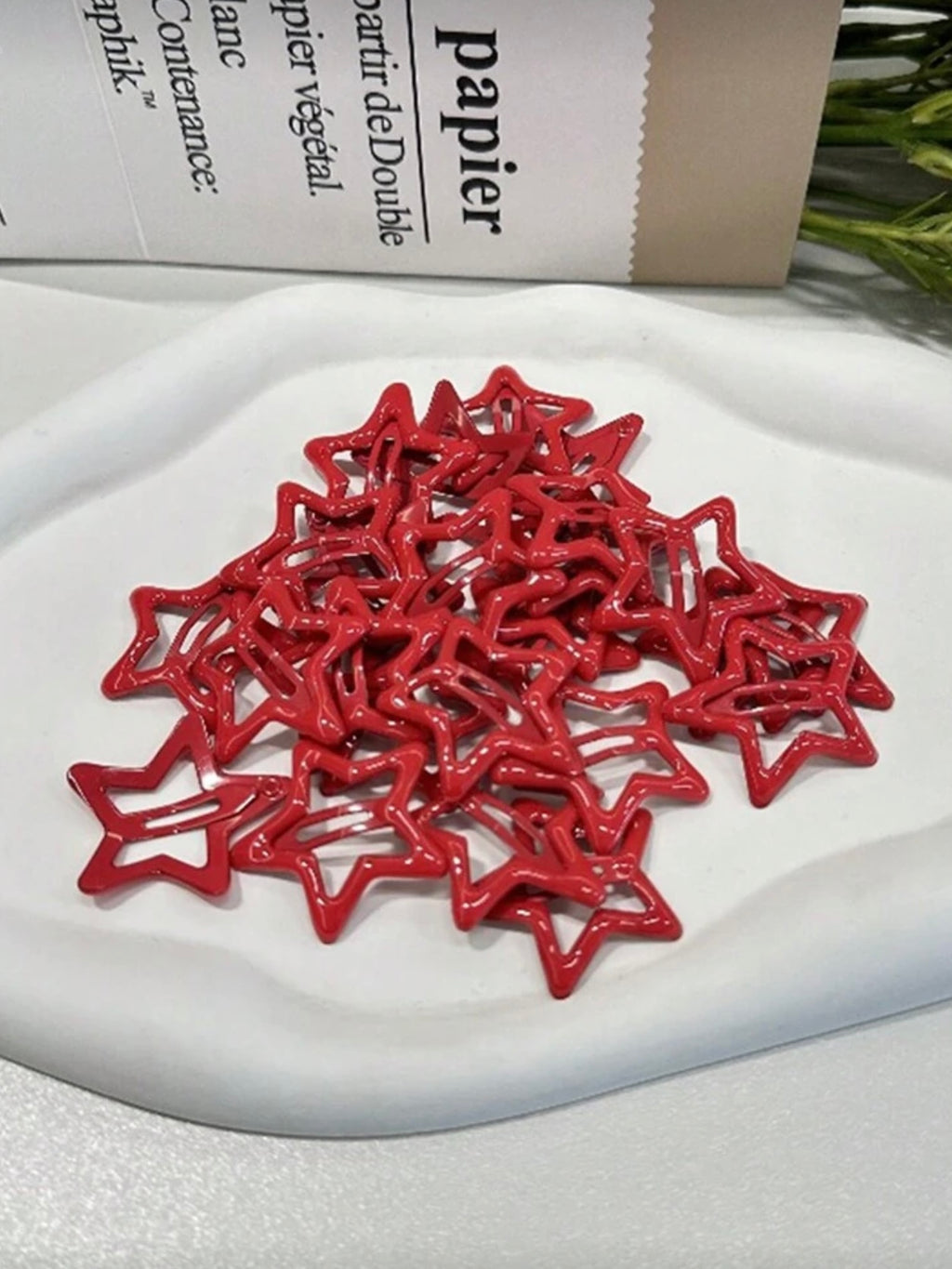 Red Star Clips