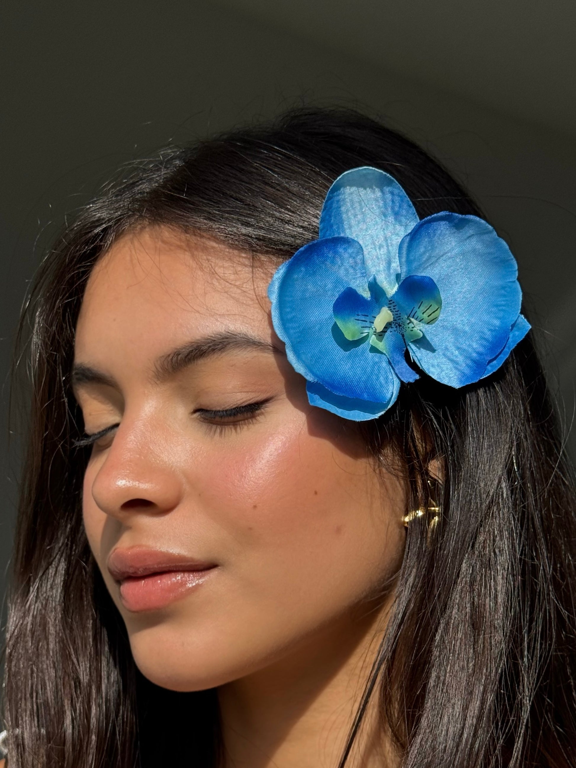 Blue Flower Clip