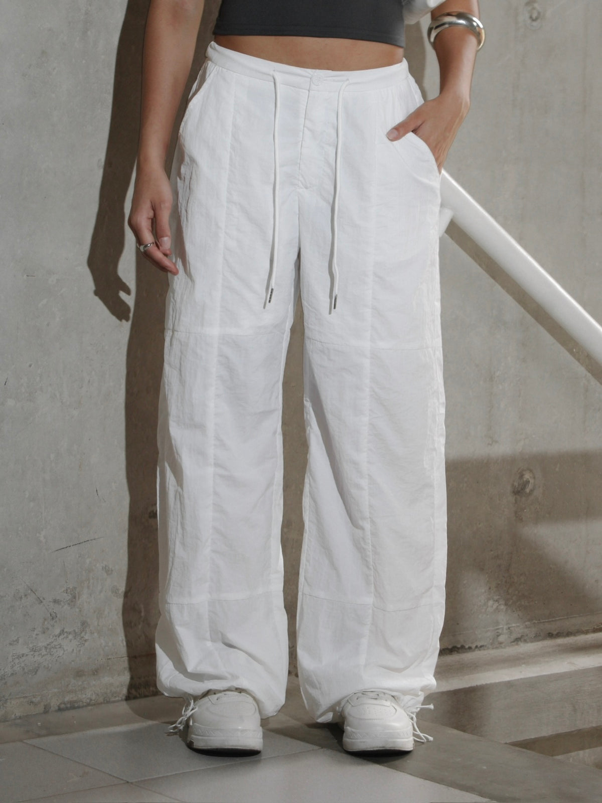 White Jogger Pant Cod.P30
