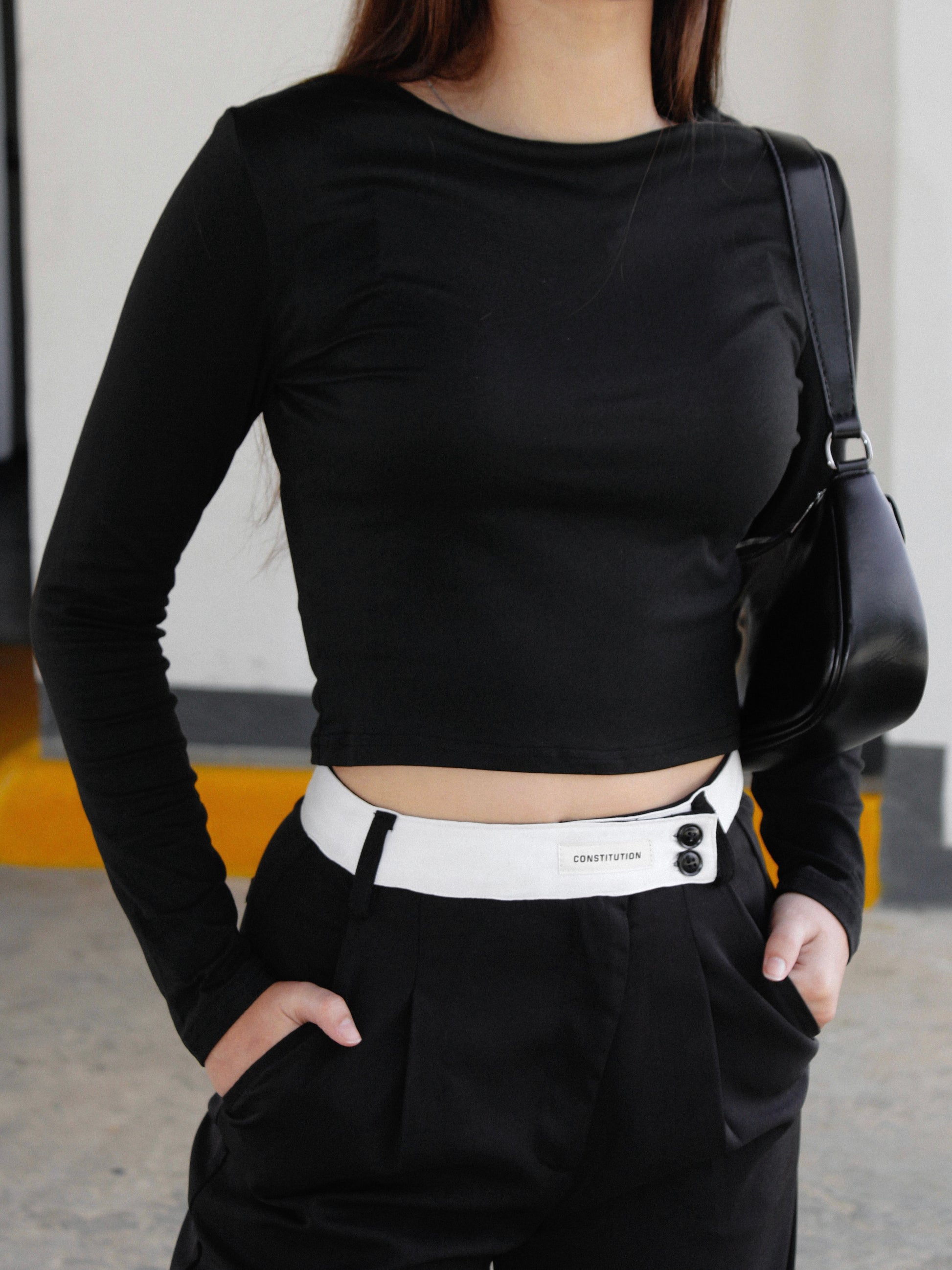 Black Basic Top Manga Larga