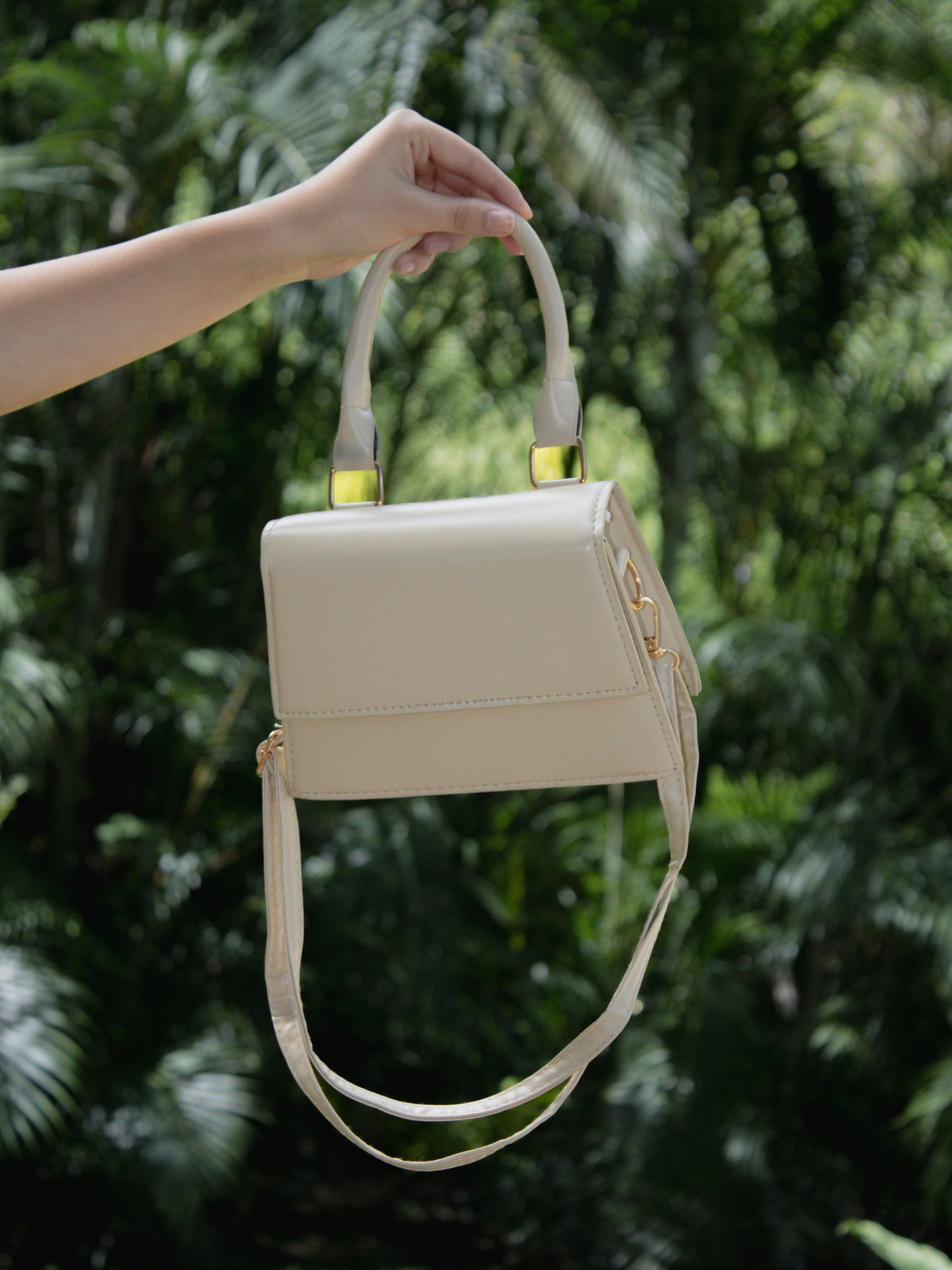Beige Bandolera Bag