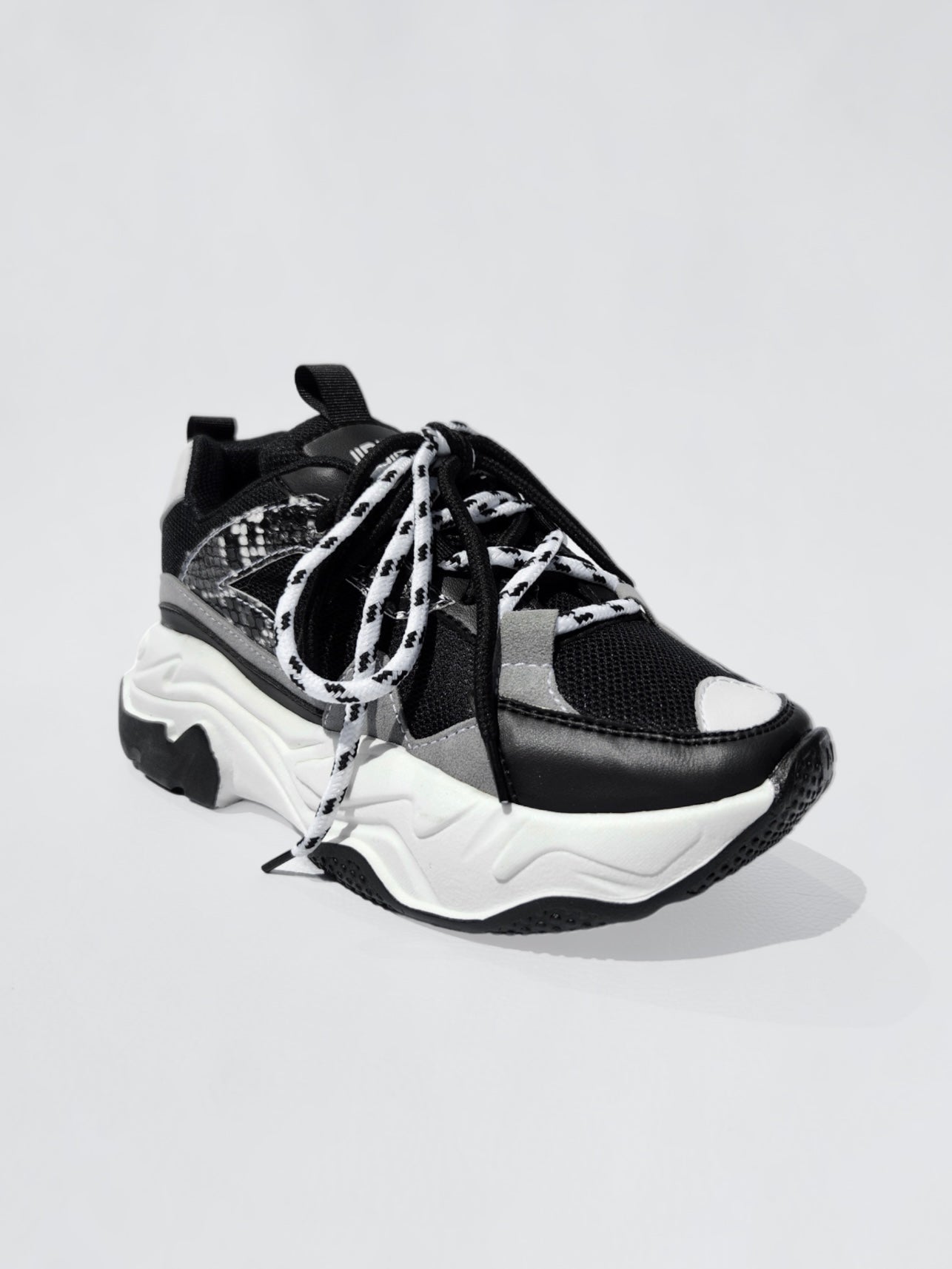 Black Sneakers