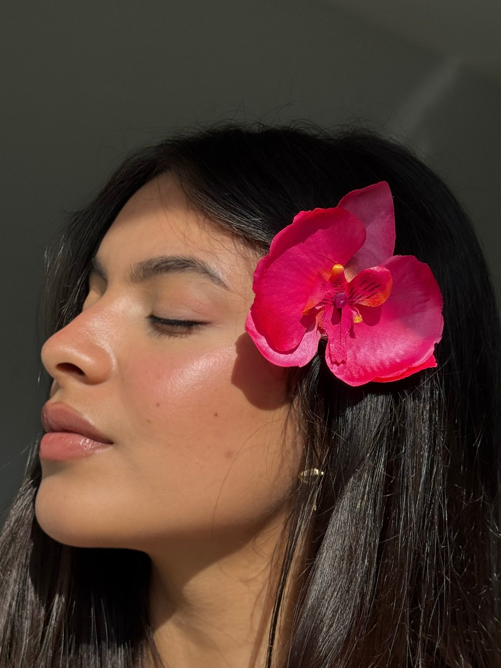 Fuchsia Flower Clip
