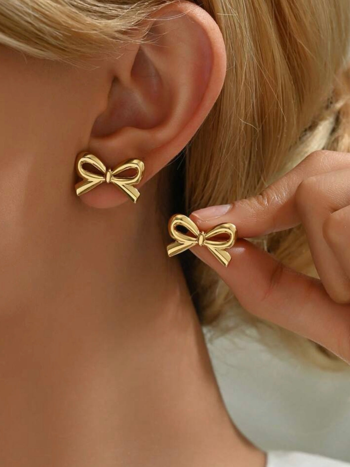 Bow Earrings