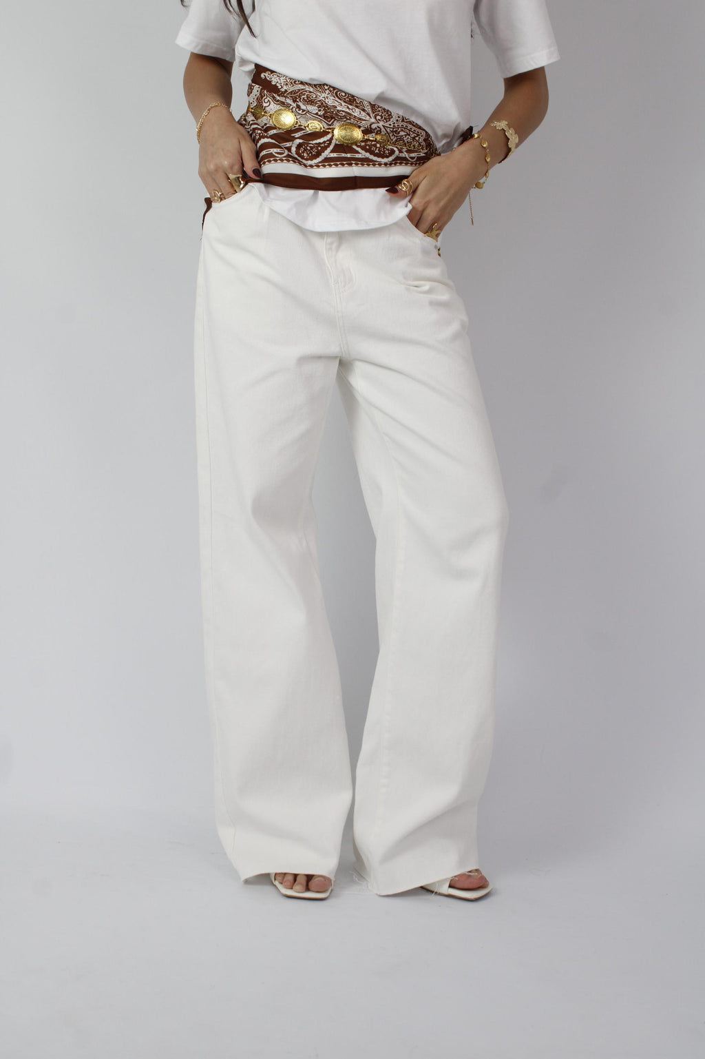White Wideleg Jean Cod.J31